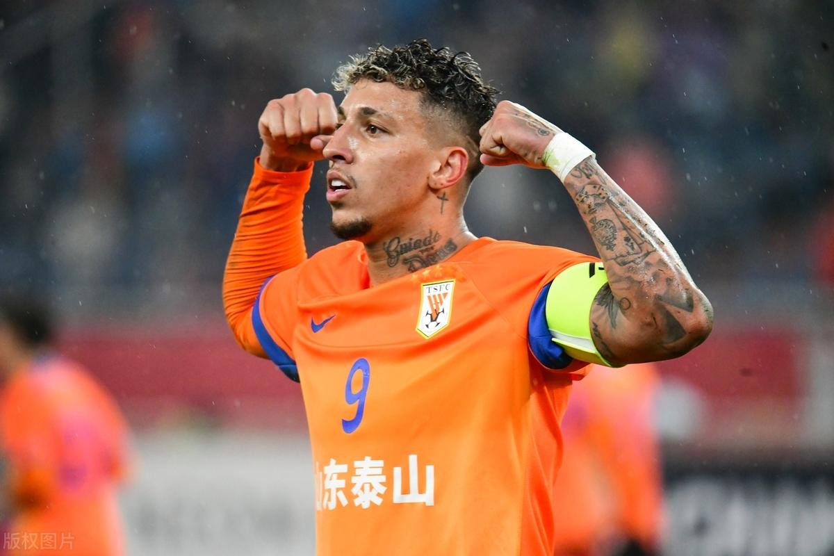 战报:鲁能逆转斯威,信心高涨勇闯亚冠的简单介绍 战报:鲁能逆转斯威,信心高涨勇闯亚冠的简单介绍