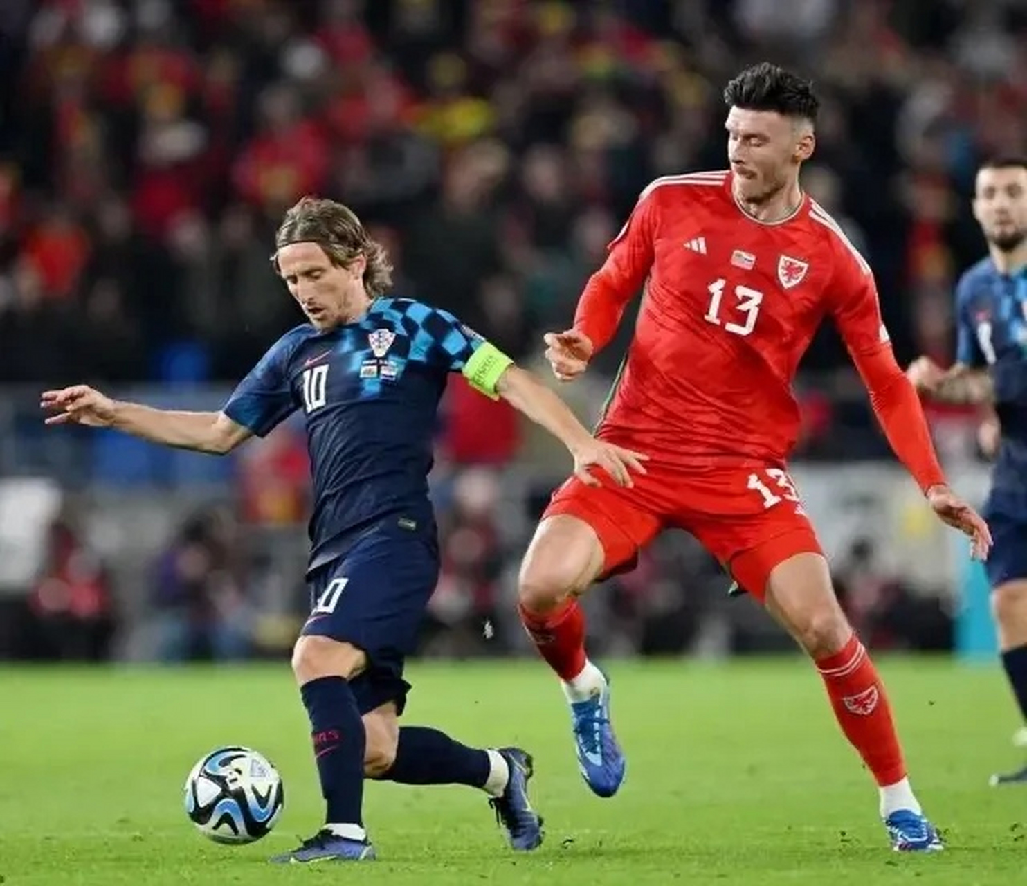 关于英格兰在欧预赛比赛中逼平克罗地亚,双方得分平局的信息 关于英格兰在欧预赛比赛中逼平克罗地亚,双方得分平局的信息