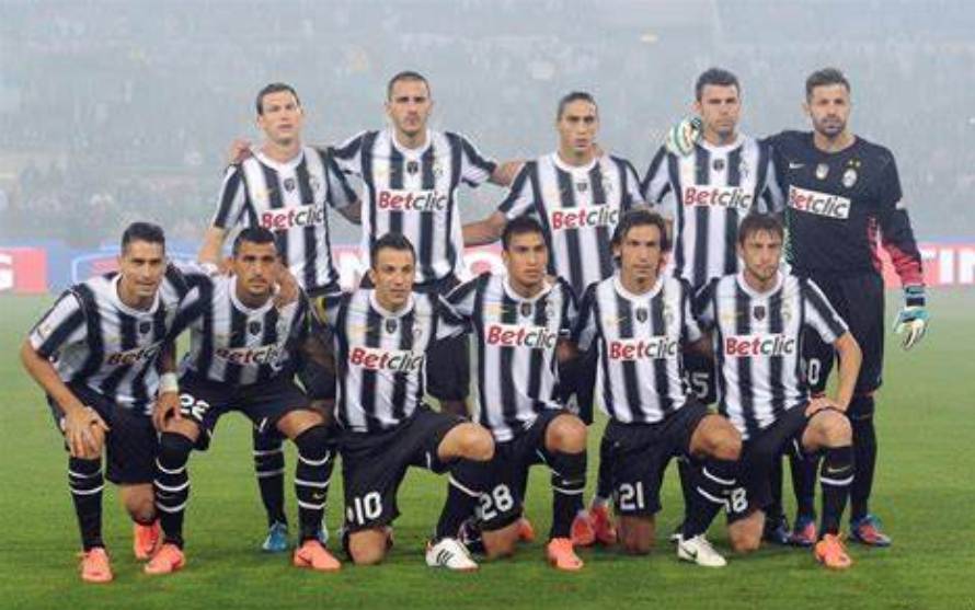 尤文图斯门将扑点，帮助球队赢得比赛