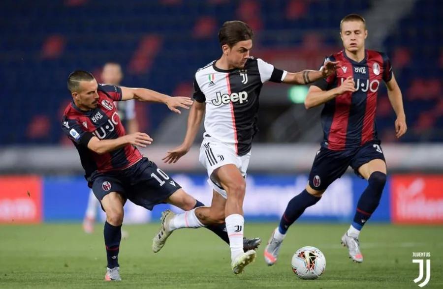 热那亚队再次战胜都灵队,保持不败之痕 热那亚队再次战胜都灵队,保持不败之痕