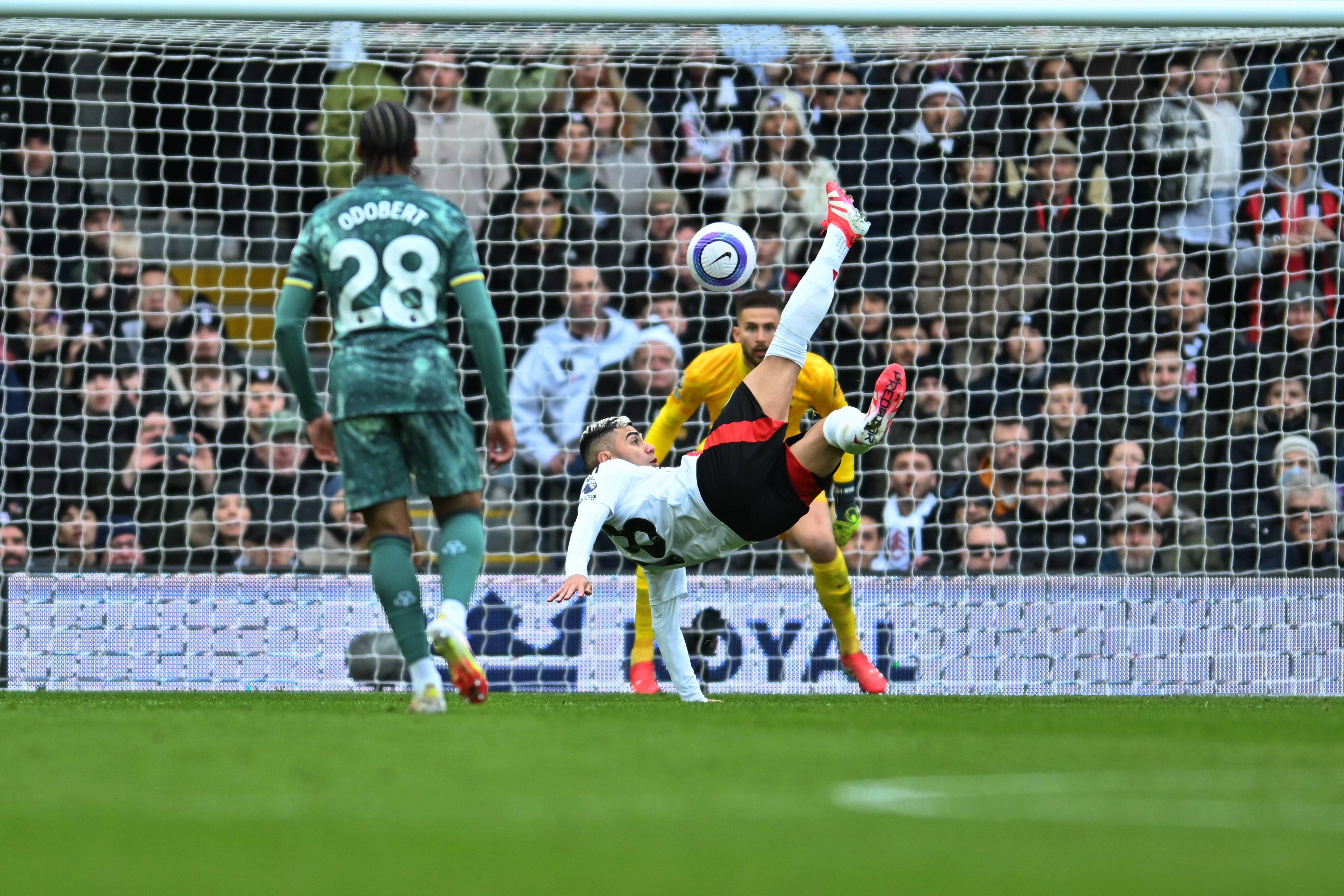 热刺签下新生面孔备战接下来的比赛的简单介绍 热刺签下新生面孔备战接下来的比赛的简单介绍