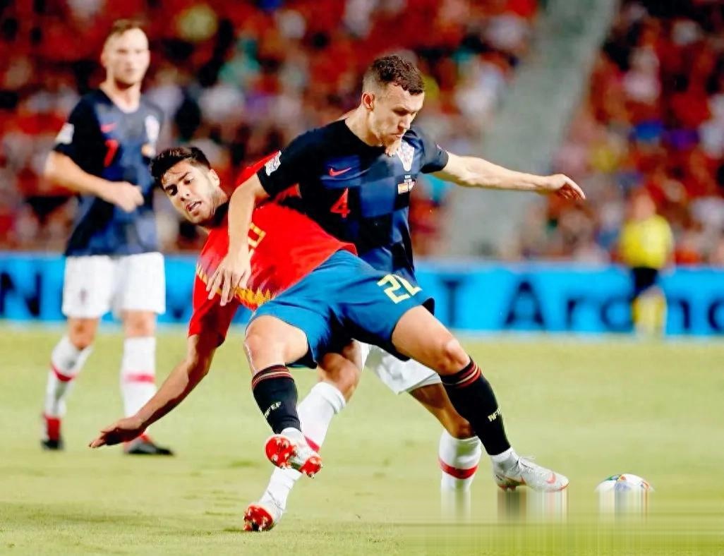 西班牙轻松淘汰克罗地亚晋级四强 西班牙轻松淘汰克罗地亚晋级四强