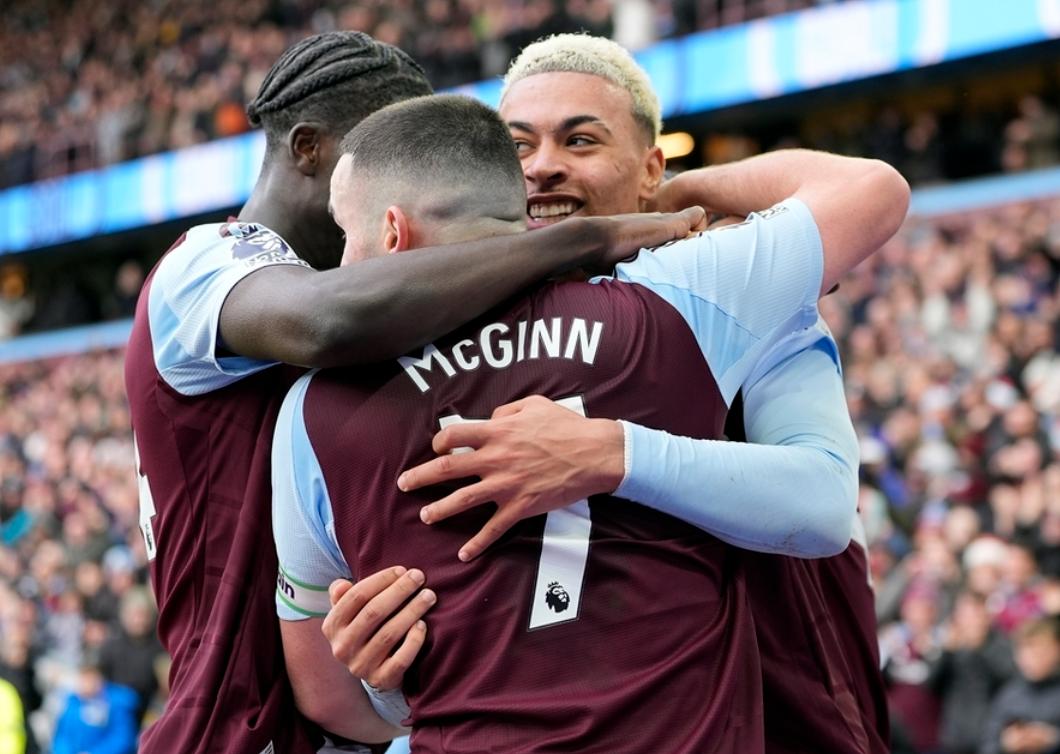 曼城主场失利,英超三连败谁之过? 曼城主场失利,英超三连败谁之过?