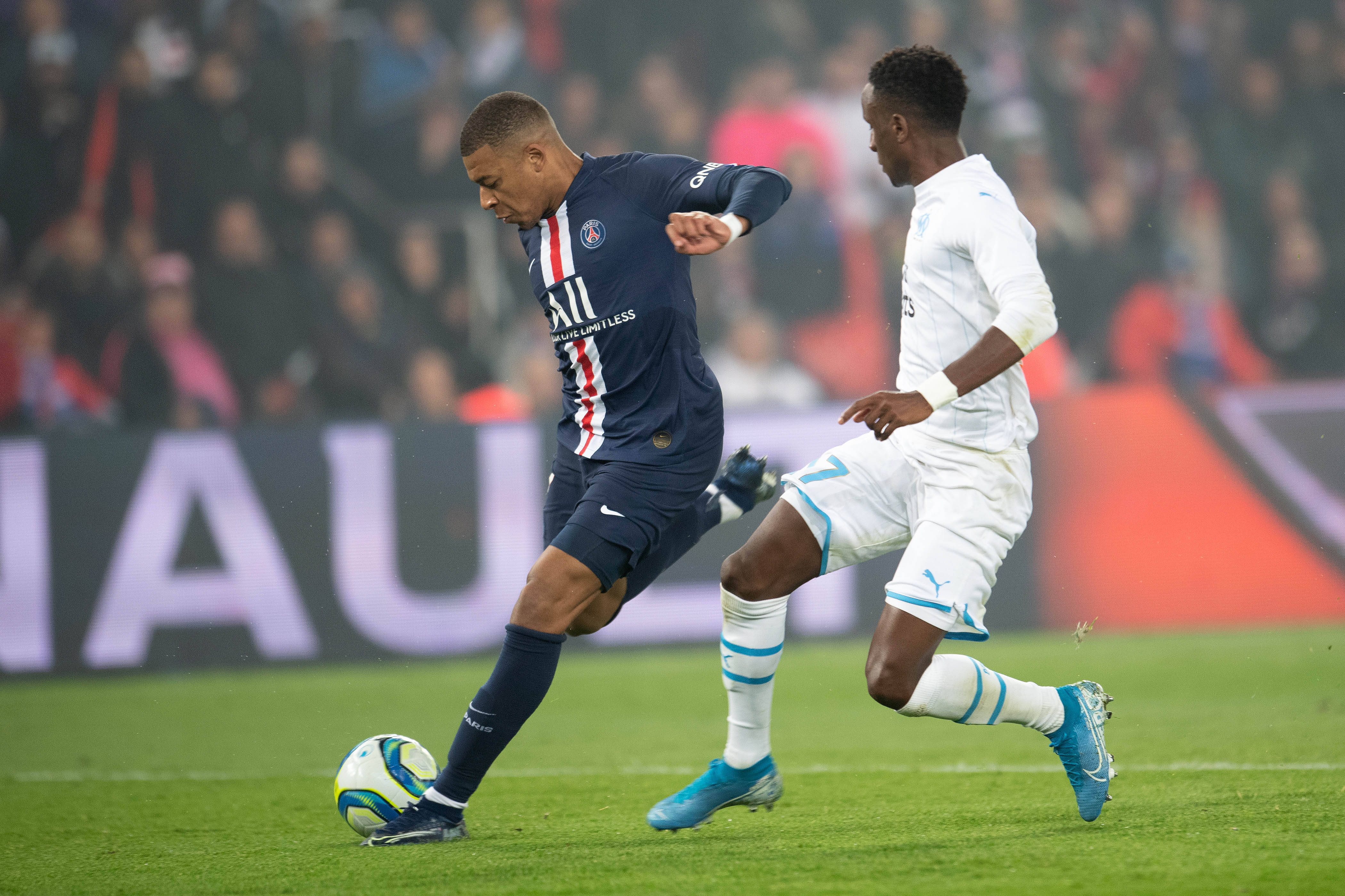 兰斯主场不敌马赛法甲中游球队命运莫测的简单介绍