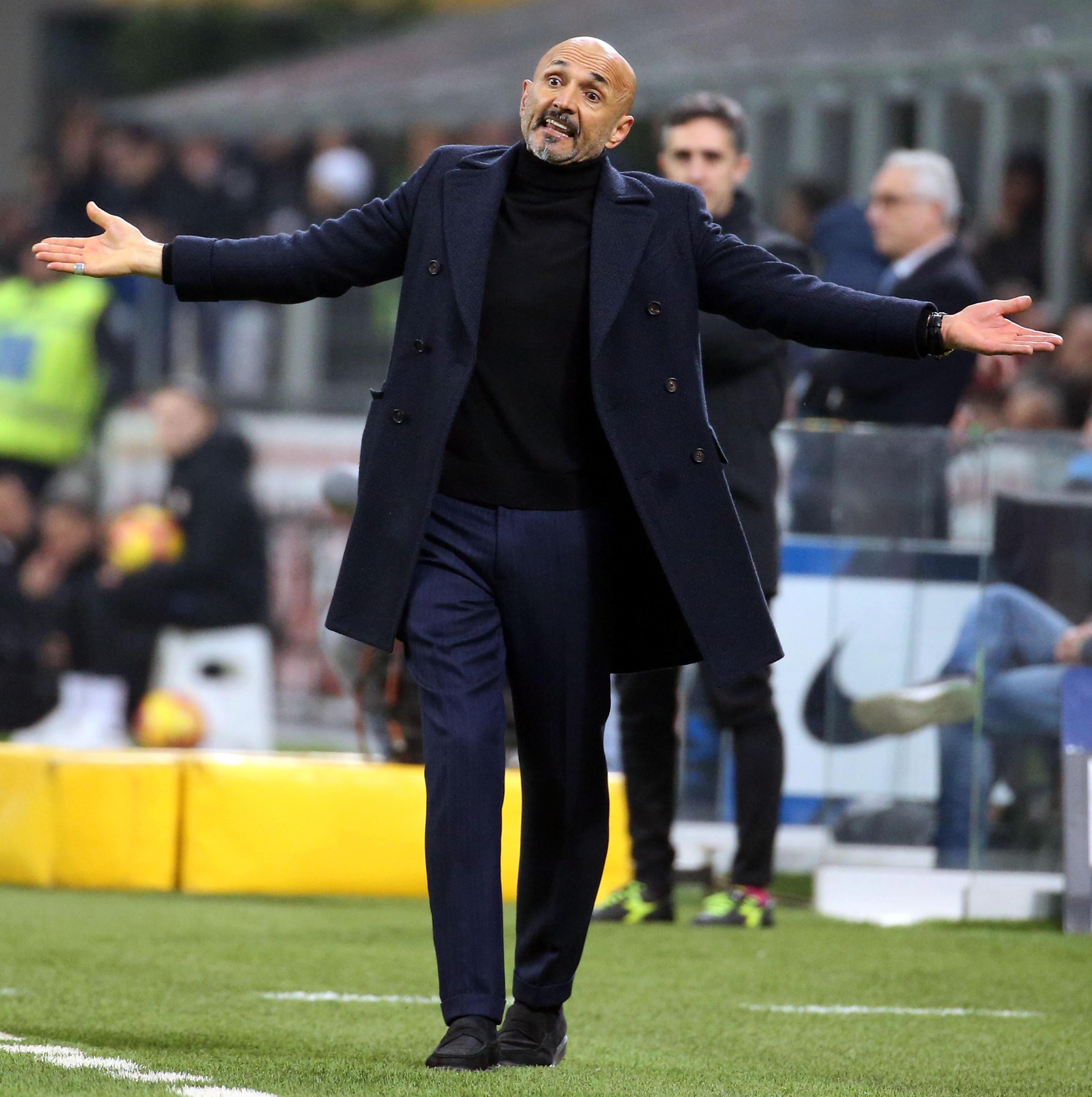 关于桑普多尼斯主场大胜主帅战术得当助球队赢得胜利的信息