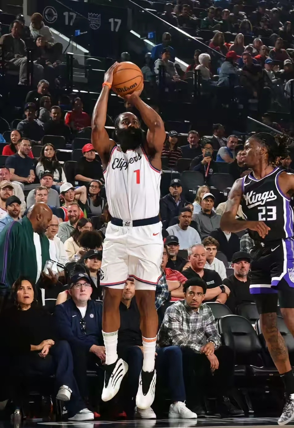 快船绝杀魔术砍下赛季第八胜,强势追赶西区前列 快船绝杀魔术砍下赛季第八胜,强势追赶西区前列